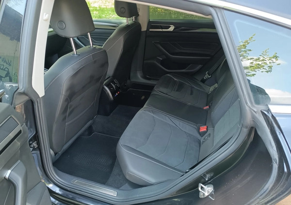 Volkswagen Arteon cena 124230 przebieg: 155345, rok produkcji 2021 z Polanica-Zdrój małe 596